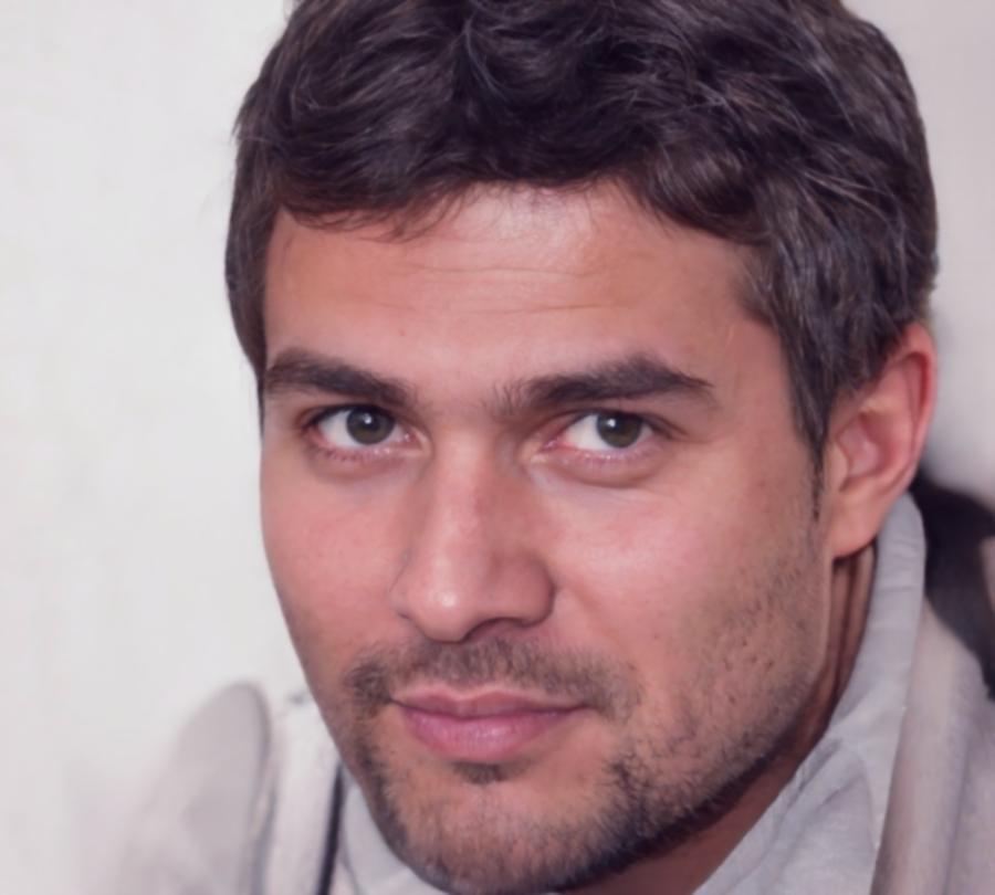 Callum Fitzroy, Lead Financial Consultant